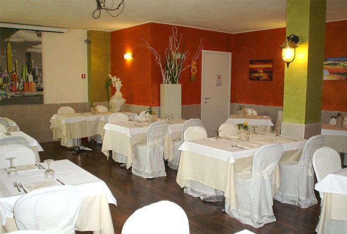 Locanda Del Lupo Faenza Exterior foto